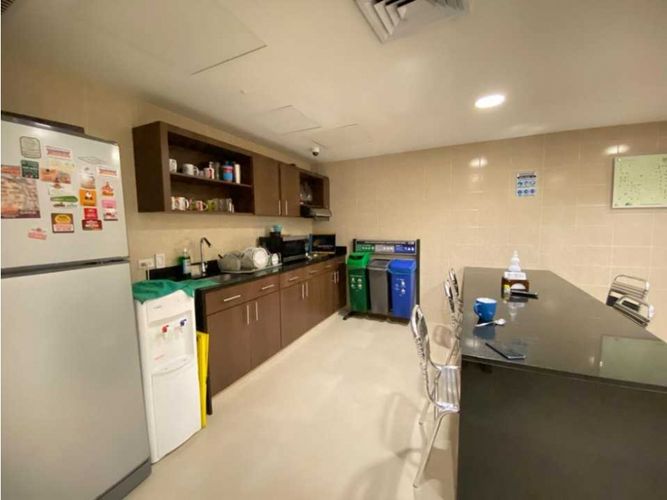Oficina en venta en Aeroparque Juan Pablo Ii, Medellín, 728 m² · foto 17 de 24