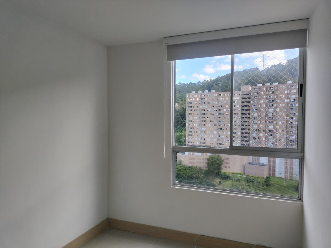 Apartamento en venta en El Poblado, Medellín · foto 3 de 16