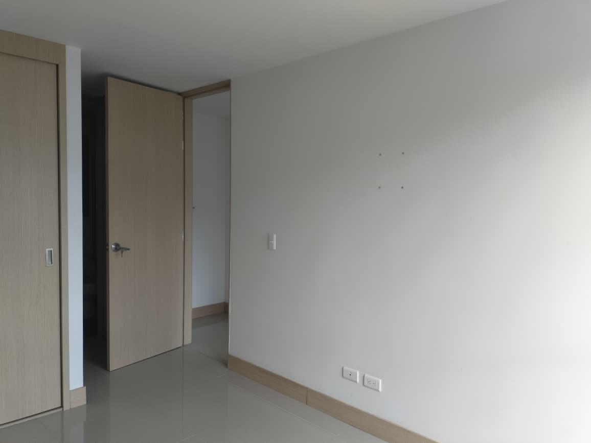 Apartamento en venta en El Poblado, Medellín · foto 14 de 16