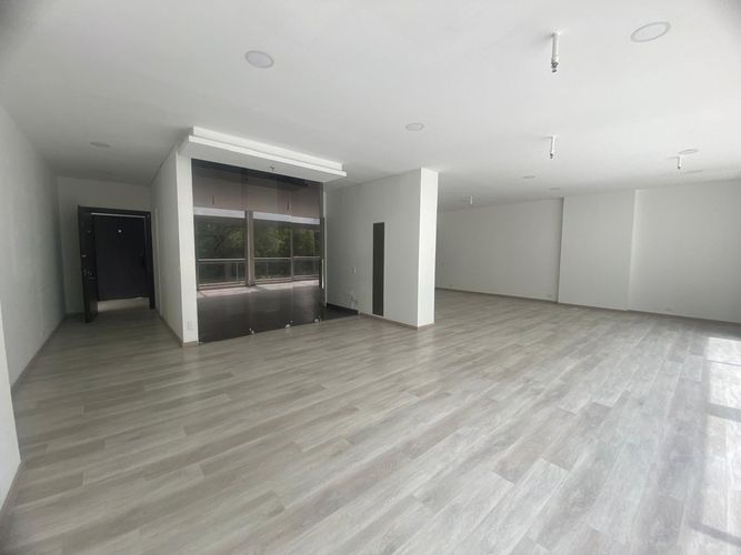 Oficina en arriendo en El Poblado, Medellín, 130 m² · foto 14 de 18