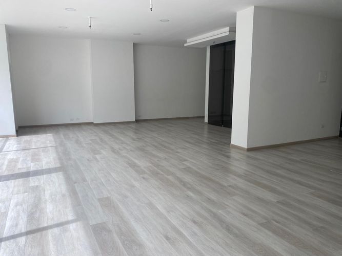 Oficina en arriendo en El Poblado, Medellín, 130 m² · foto 15 de 18