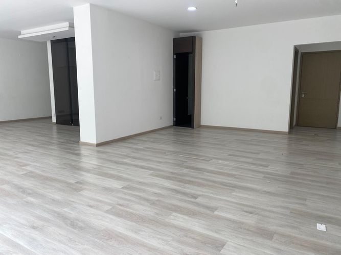 Oficina en arriendo en El Poblado, Medellín, 130 m² · foto 16 de 18