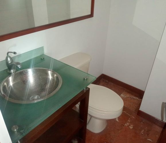 Apartamento de 3 alcobas en arriendo en Laureles, Medellín, 120 m² · foto 15 de 16
