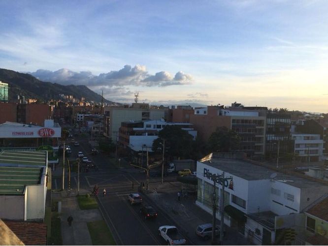 Apartamento de 3 alcobas en venta en Santa Barbara Central, Bogotá, 116 m² · foto 7 de 22