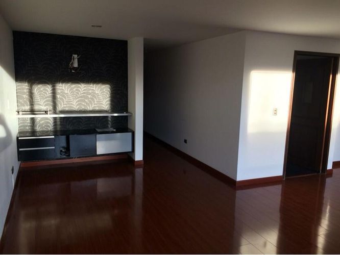 Apartamento de 3 alcobas en venta en Santa Barbara Central, Bogotá, 116 m² · foto 17 de 22