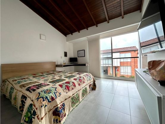 Casa en venta en Avenida Alberto Mendoza, Manizales · foto 7 de 19