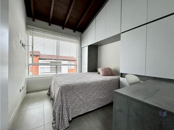 Casa en venta en Avenida Alberto Mendoza, Manizales · foto 12 de 19
