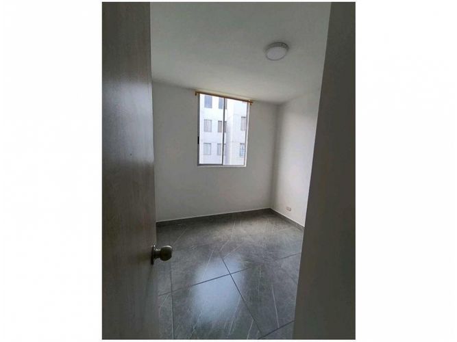 Apartamento de 2 alcobas en venta en Alfonso Lopez, Palmira, 46 m² · foto 3 de 12