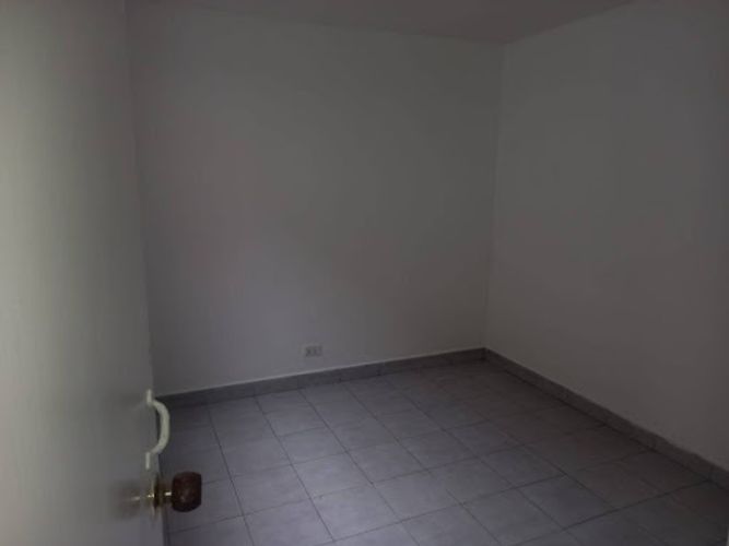 Casa de 4 alcobas en arriendo en Caicedo, Medellín, 150 m² · foto 8 de 24