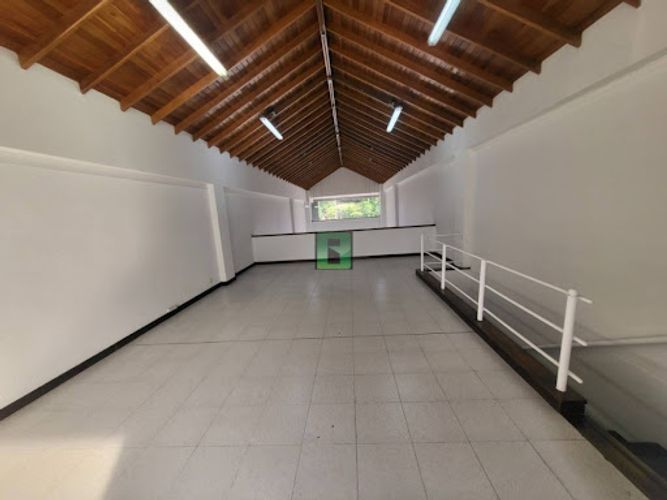 Local en arriendo en Villa Carlota, Medellín, 150 m² · foto 13 de 21