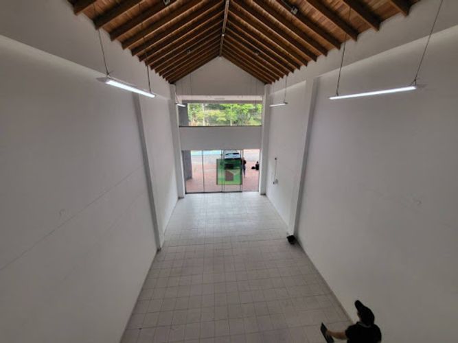 Local en arriendo en Villa Carlota, Medellín, 150 m² · foto 16 de 21