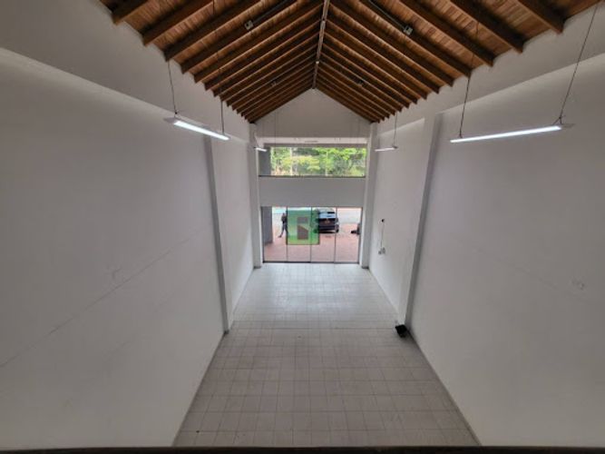 Local en arriendo en Villa Carlota, Medellín, 150 m² · foto 17 de 21