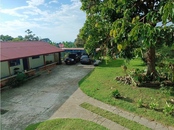 Finca en venta en La Patria, Armenia, 800 m² · foto 4 de 24