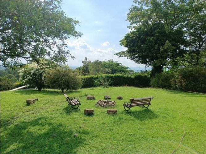 Finca en venta en La Patria, Armenia, 800 m² · foto 10 de 24