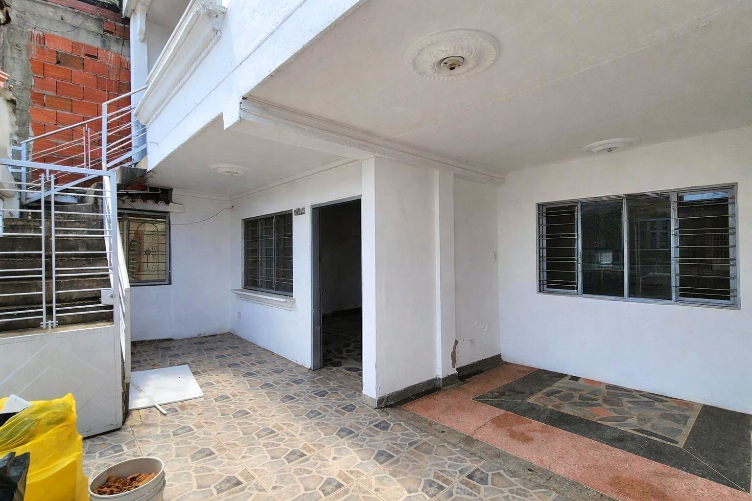 Casa en venta en Claret, Cúcuta · foto 2 de 24