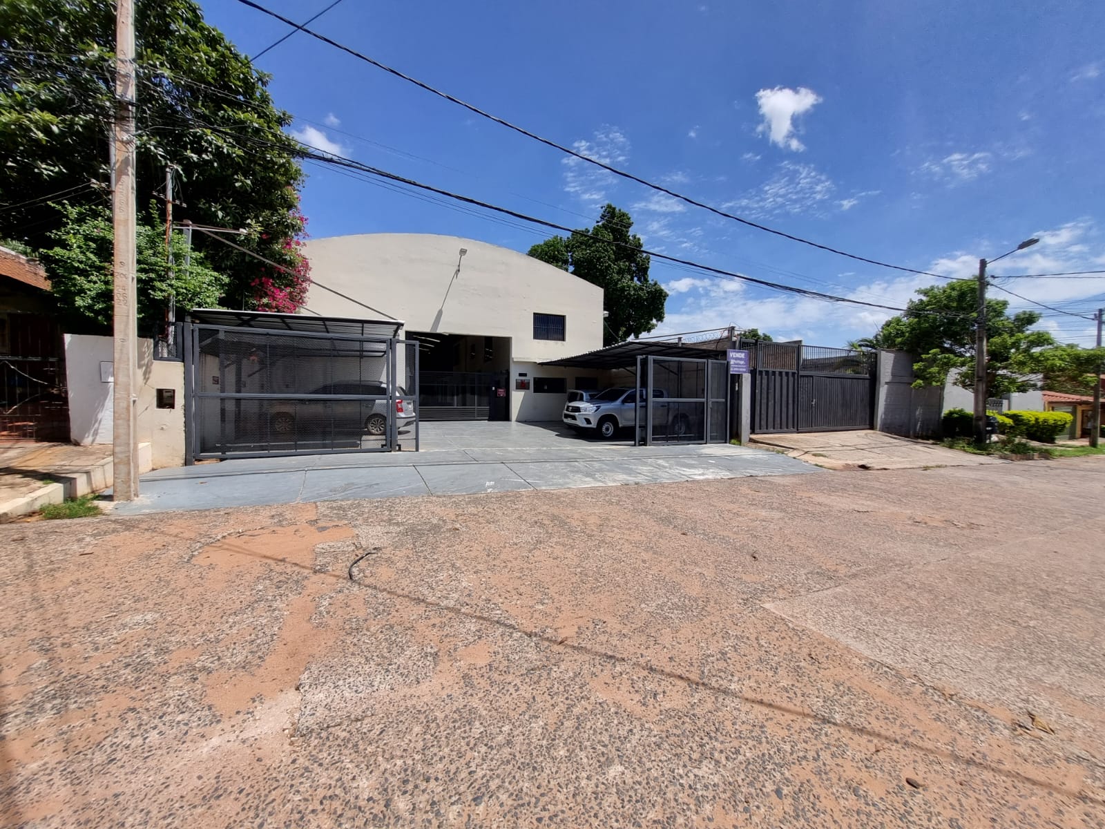 EN VENTA IMPORTANTE TINGLADO CON OFICINAS — foto 2