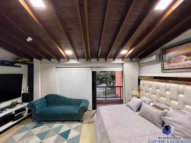 Casa de 3 alcobas en venta en Loma Del Chocho, Envigado, 200 m² · foto 16 de 24