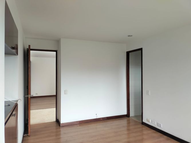Apartamento de 2 alcobas en venta en El Poblado, Medellín, 143 m² · foto 11 de 18