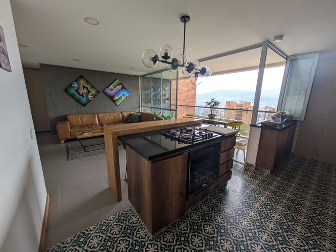 Apartamento de 3 alcobas en venta en Loma Del Chocho, Envigado, 110 m² · foto 13 de 13