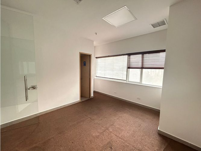 Oficina en arriendo en Manila, Medellín, 93 m² · foto 8 de 13