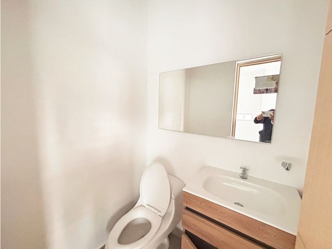 Oficina en arriendo en Manila, Medellín, 93 m² · foto 11 de 13