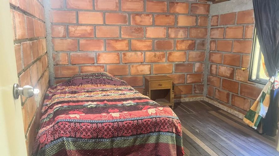 Casa de 2 alcobas en venta en Centro, Rionegro, 120 m² · foto 2 de 5