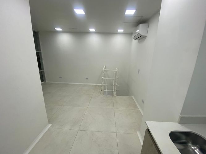 Local en arriendo en El Poblado, Medellín, 32 m² · foto 8 de 14