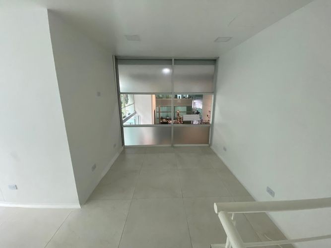 Local en arriendo en El Poblado, Medellín, 32 m² · foto 5 de 14