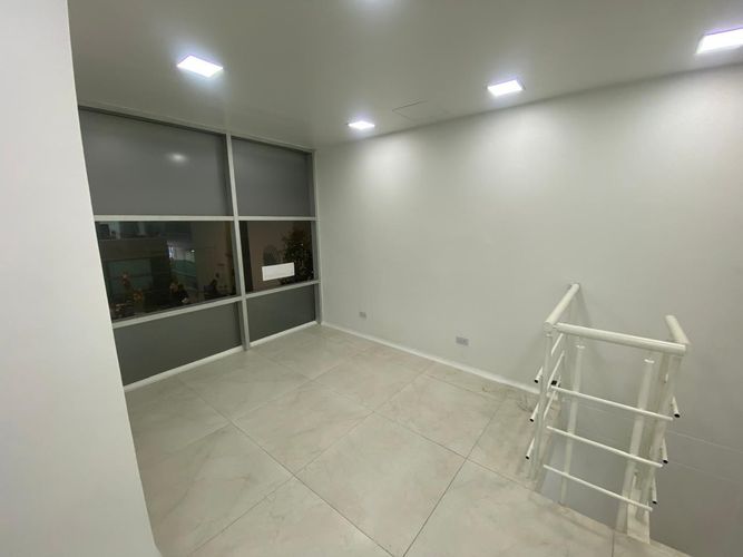 Local en arriendo en El Poblado, Medellín, 32 m² · foto 9 de 14