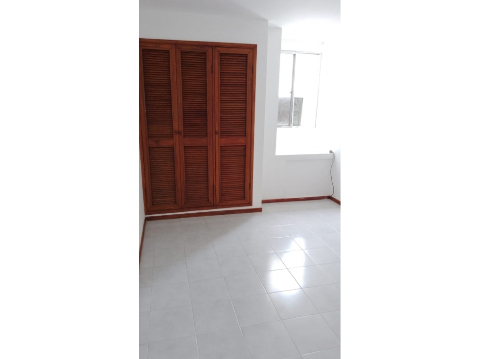 Apartamento en venta en Manga, Cartagena · foto 8 de 12