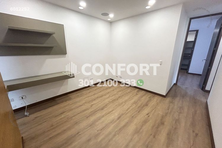 Apartamento de 3 alcobas en arriendo en Loma Del Esmeraldal, Envigado, 114 m² · foto 8 de 24