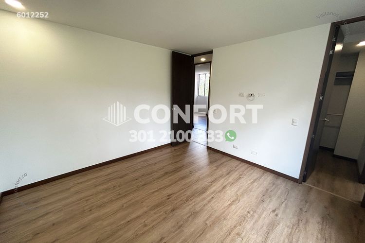 Apartamento de 3 alcobas en arriendo en Loma Del Esmeraldal, Envigado, 114 m² · foto 12 de 24