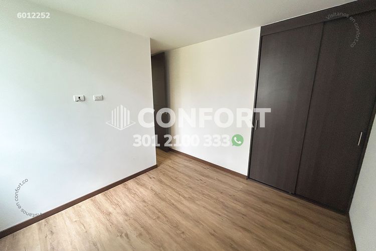 Apartamento de 3 alcobas en arriendo en Loma Del Esmeraldal, Envigado, 114 m² · foto 15 de 24