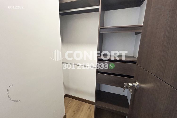 Apartamento de 3 alcobas en arriendo en Loma Del Esmeraldal, Envigado, 114 m² · foto 22 de 24