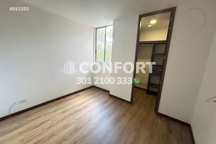 Apartamento de 3 alcobas en arriendo en Loma Del Esmeraldal, Envigado, 114 m² · foto 21 de 24