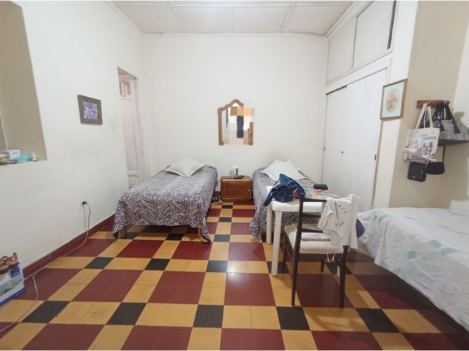Casa de 5 alcobas en venta en Prado, Medellín, 270 m² · foto 5 de 15