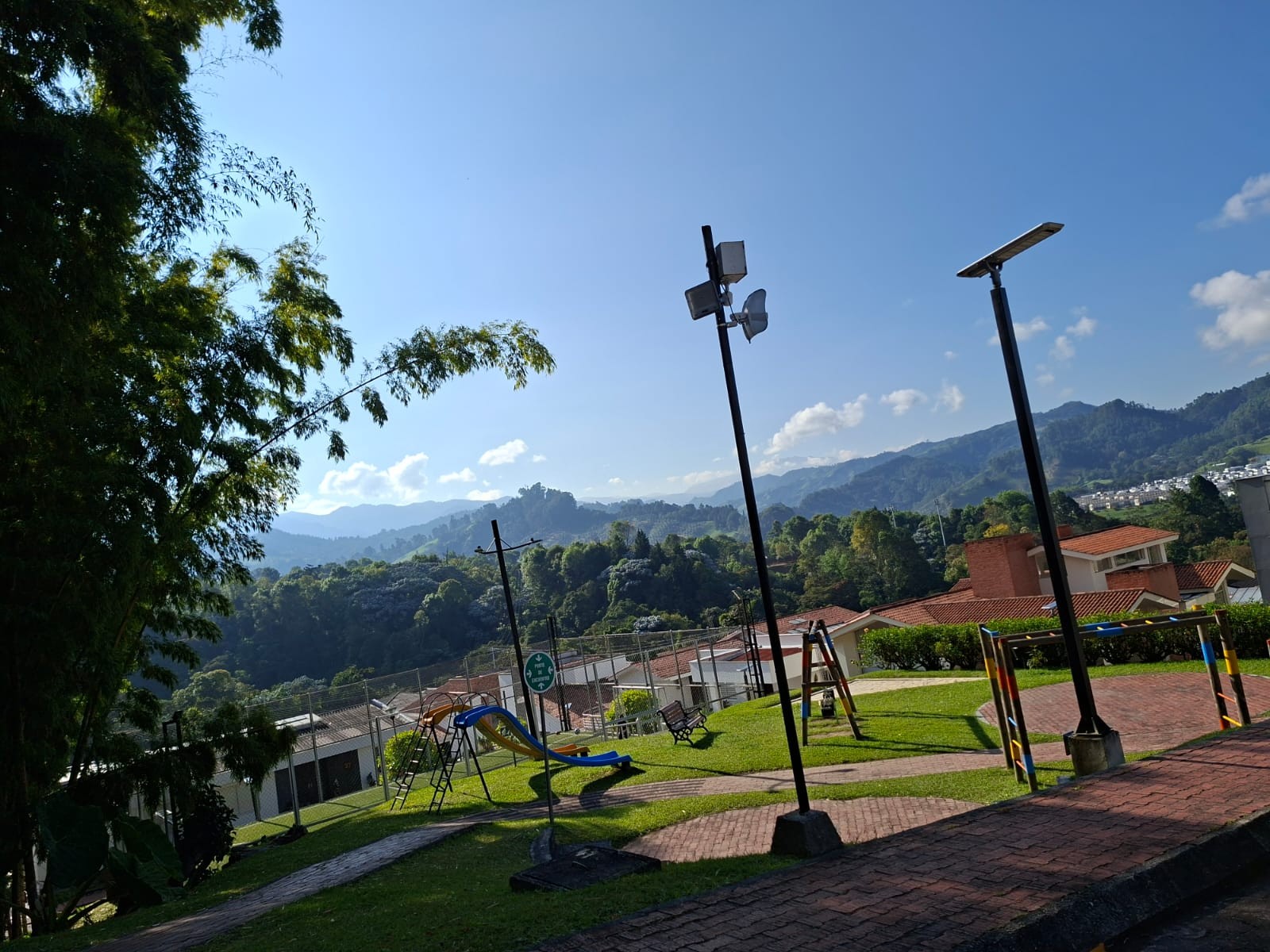 Casa en venta en El Trebol, Manizales · foto 23 de 24