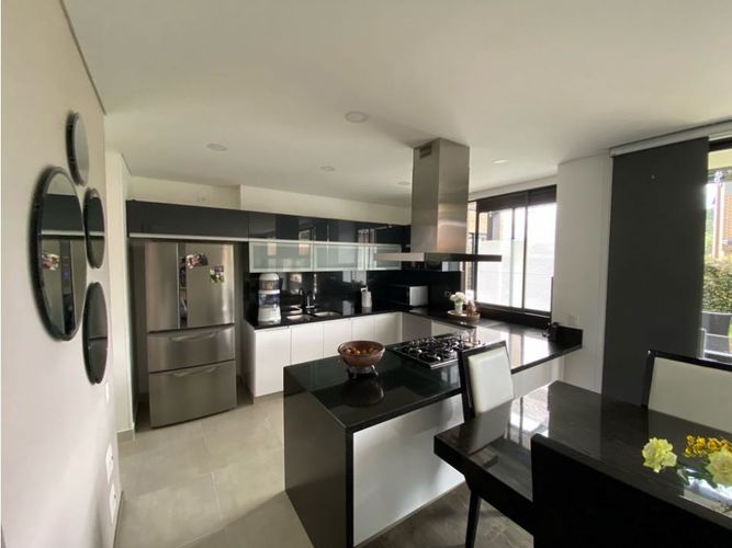 Casa de 4 alcobas en venta en Briceño, Tocancipá, 243 m² · foto 8 de 24