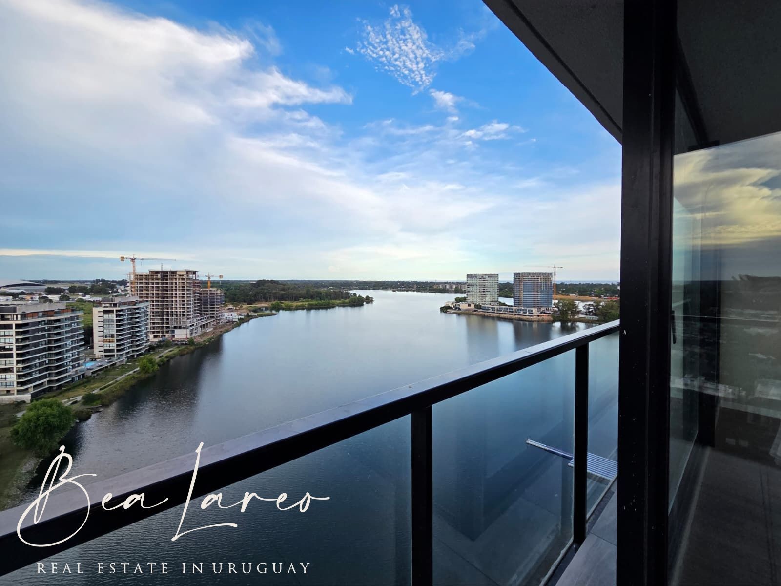 Apartamento a estrenar en Alquiler en Carrasco Este