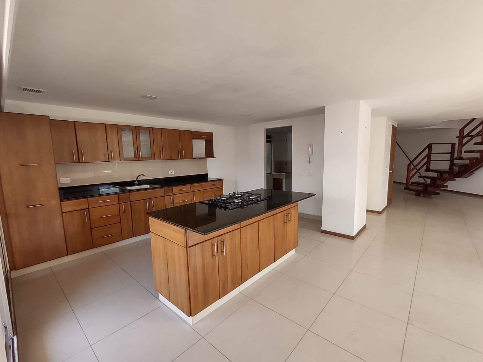 Apartamento en venta en Aves Maria, Sabaneta · foto 10 de 24