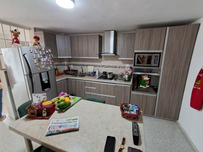Casa de 5 alcobas en venta en Los Pinos, Bucaramanga, 288 m² · foto 9 de 21