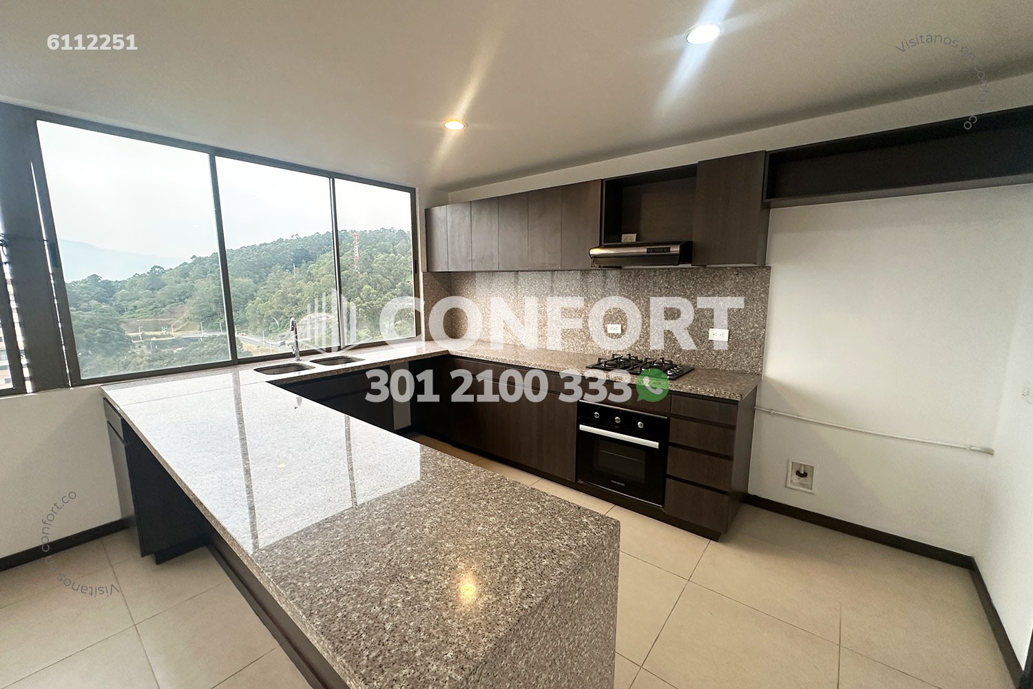 Apartamento en arriendo en Altos Del Poblado, Medellín · foto 6 de 23