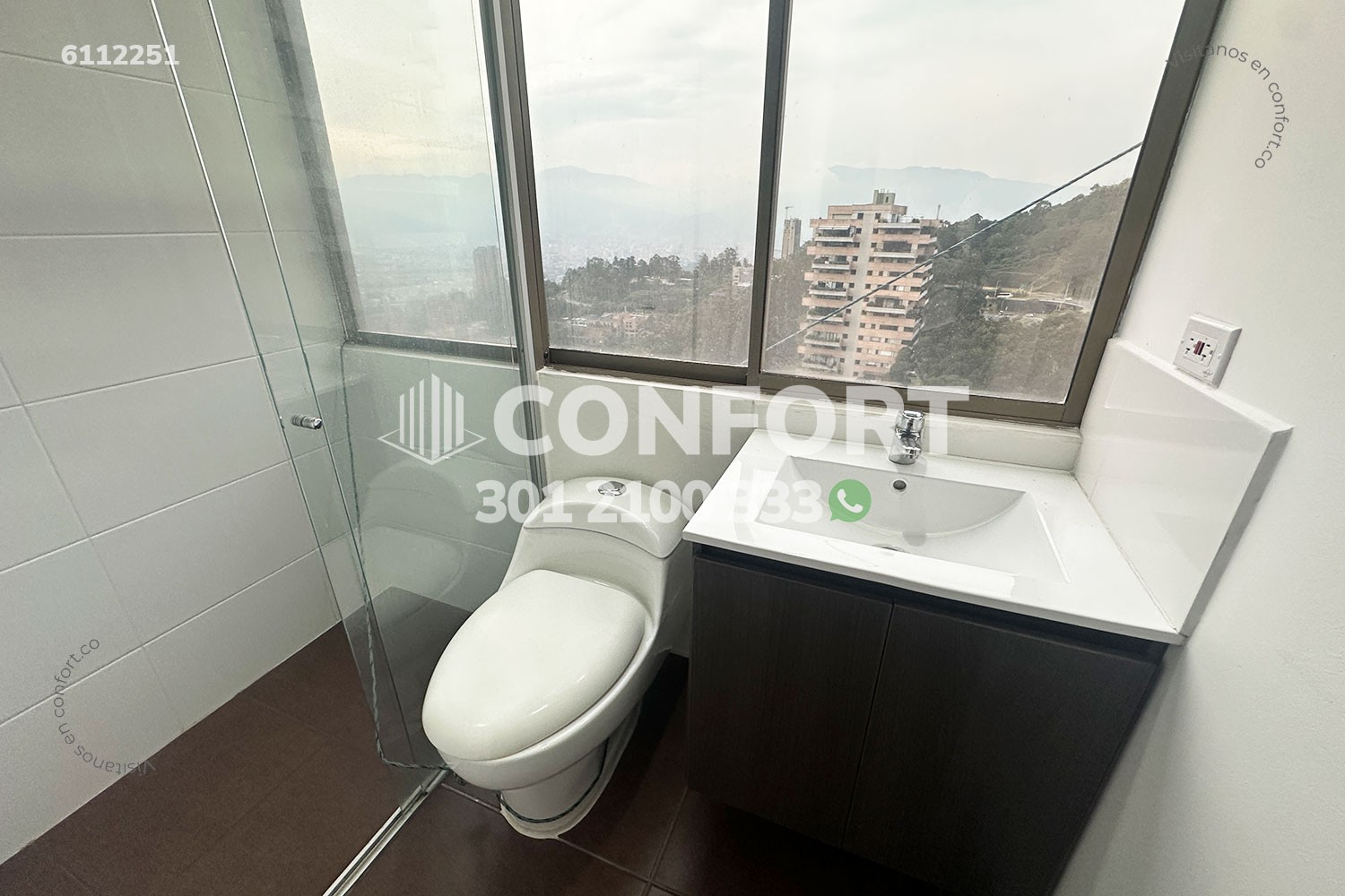 Apartamento en arriendo en Altos Del Poblado, Medellín · foto 11 de 23