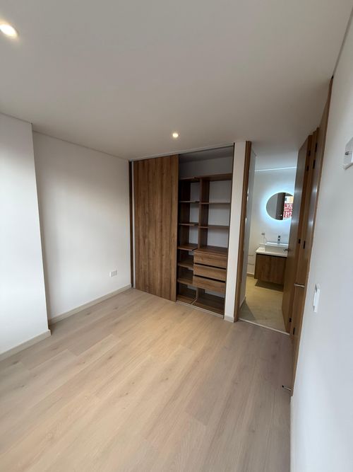 Apartamento en venta en Cedritos, Bogotá · foto 9 de 15