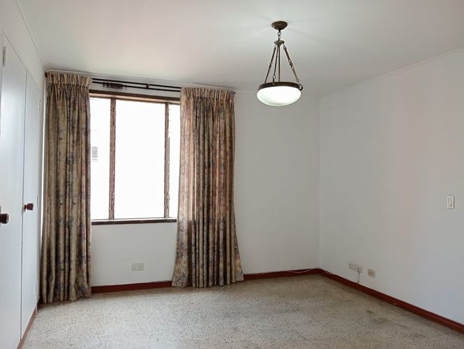 Apartamento de 4 alcobas en arriendo en Laureles, Medellín, 157 m² · foto 12 de 18