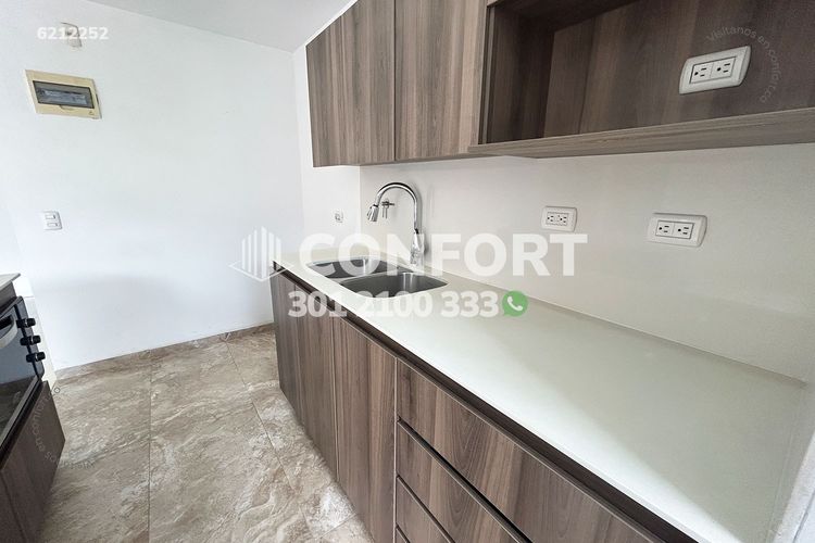 Apartamento de 3 alcobas en arriendo en Loma Del Esmeraldal, Envigado, 108 m² · foto 4 de 24