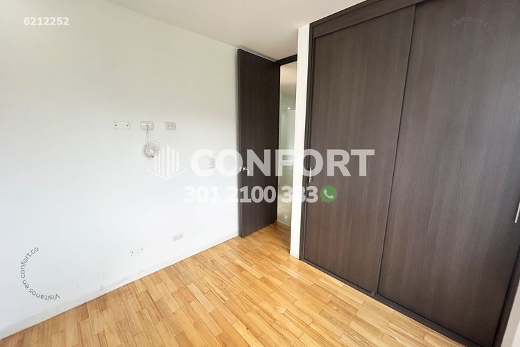 Apartamento de 3 alcobas en arriendo en Loma Del Esmeraldal, Envigado, 108 m² · foto 17 de 24