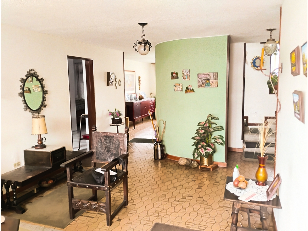 Casa en venta en San Nicolas, Bogotá · foto 3 de 15