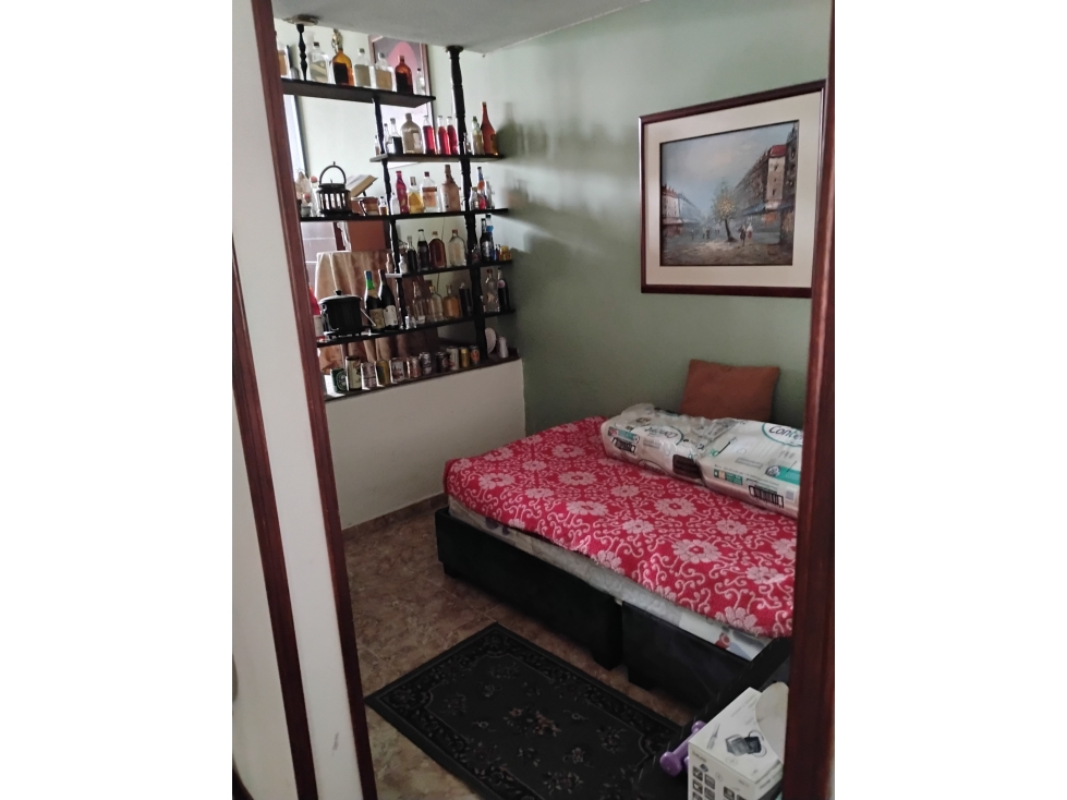 Casa en venta en San Nicolas, Bogotá · foto 9 de 15