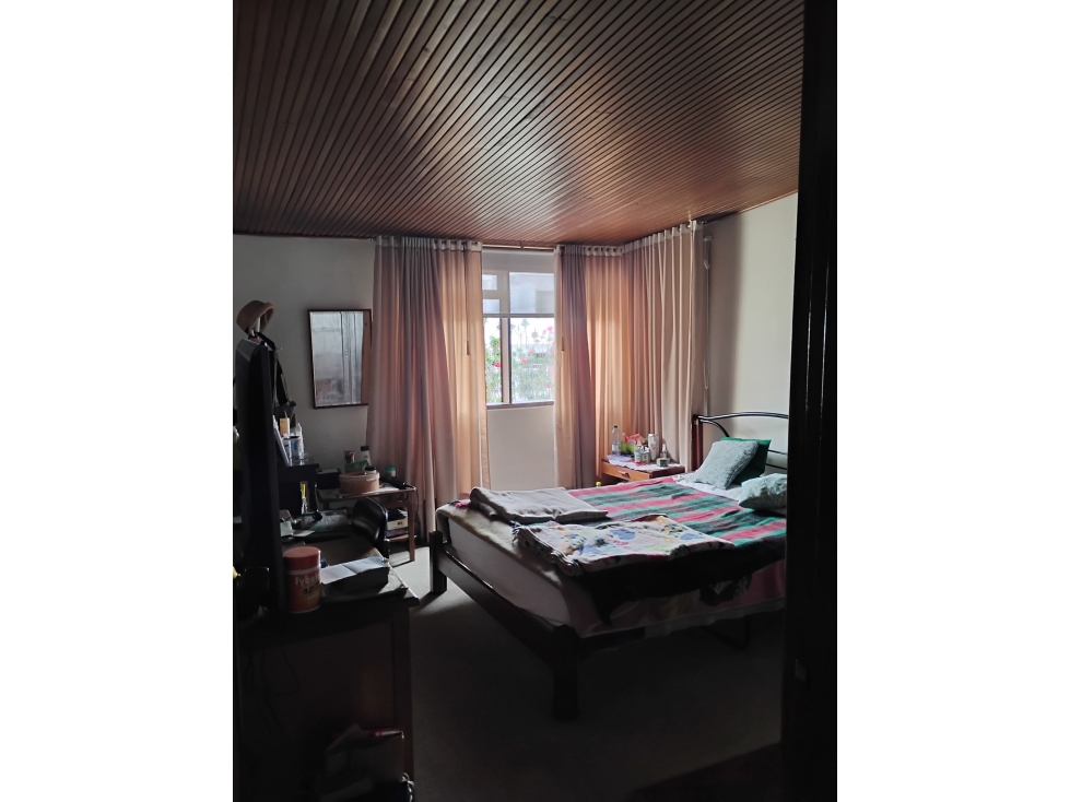 Casa en venta en San Nicolas, Bogotá · foto 10 de 15